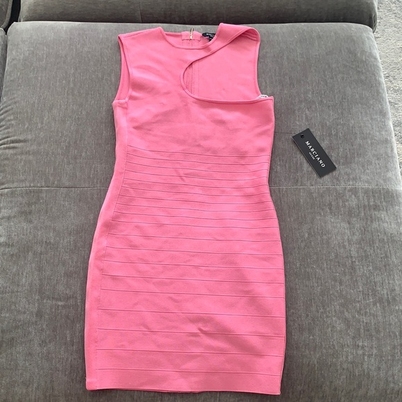 Size medium brand new Marciano bandage dress - Picture 3 of 5